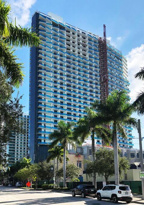 Quiet & Centrally Located House - Private Parking, Laundry And Storage For Luggage Miami Exterior photo